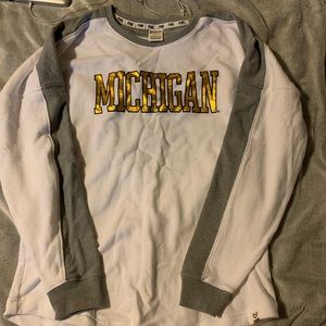 VS Pink oversized shirt